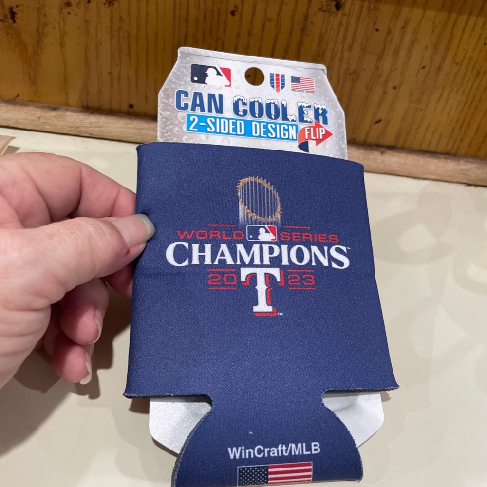 Texas rangers champions can holder koozie